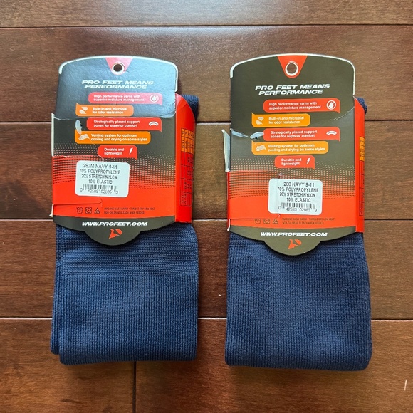 NWT Pro Feet Over-The-Calf Sports Socks (2 pairs) - Picture 2 of 2